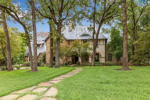 4390 Hogan Dr, Tyler, TX 75709