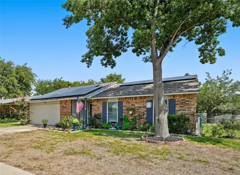 5309 Norris Dr, The Colony, TX 75056