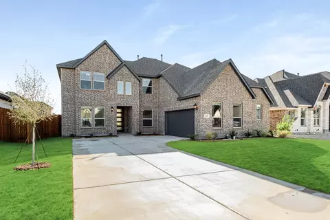 209 Clairmont Dr, Ponder, TX 76259