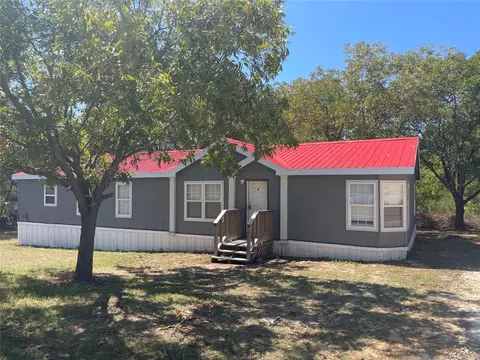 2224 Meadowview St, Alvarado, TX 76009