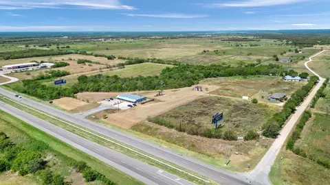 23343 W Us Highway 82, Sherman, TX 75092