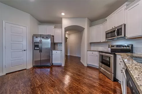 248 Sunny Corner Rd, Royse City, TX 75189