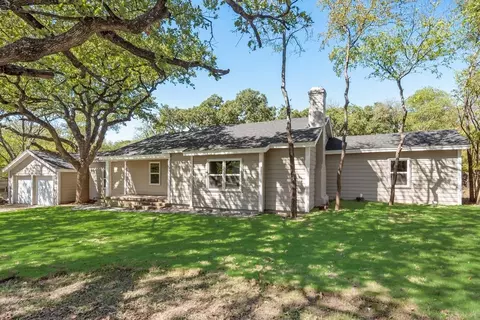 5241 S Hampshire Blvd, Fort Worth, TX 76112