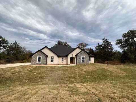 14714 Woodland Creek Dr, Tyler, TX 75706