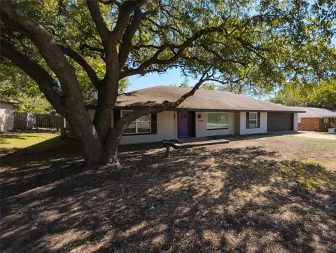 3529 Walton Ave, Fort Worth, TX 76133