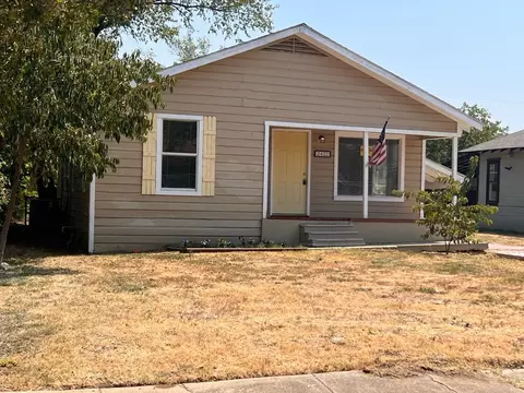 2422 Ingersoll, Dallas, TX 75212