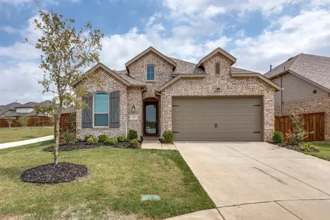 3524 Hunter St, Aubrey, TX 76227