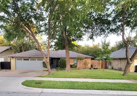 5010 Branch Hollow Dr, Garland, TX 75043