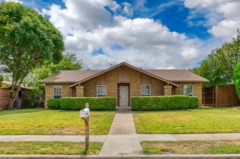 804 Stone Trail Dr, Plano, TX 75023