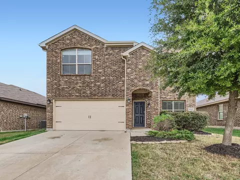 10217 S Race St, Fort Worth, TX 76140