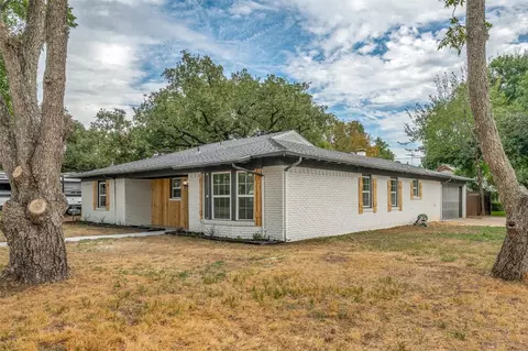 102 E Highland Dr, Irving, TX 75062