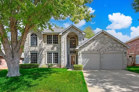 8401 Prairie Rose Ln, Fort Worth, TX 76123