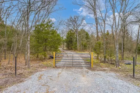 1936 Northshore Rd, Quinlan, TX 75474