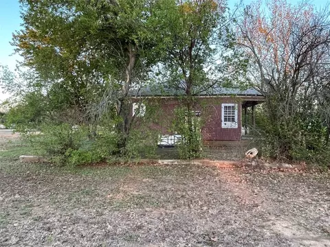 220 Housley, Strawn, TX 76475 photo 14