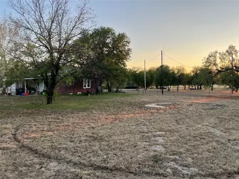 220 Housley, Strawn, TX 76475 photo 15