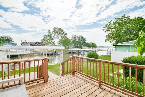 4519 Wildwood Cir, Granbury, TX 76049