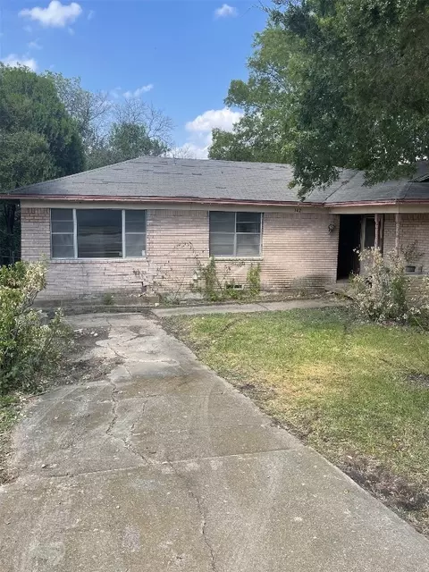 1421 W Bruton Rd, Mesquite, TX 75149