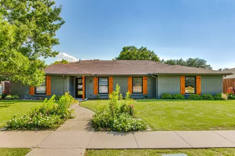 2516 Westridge Dr, Plano, TX 75075