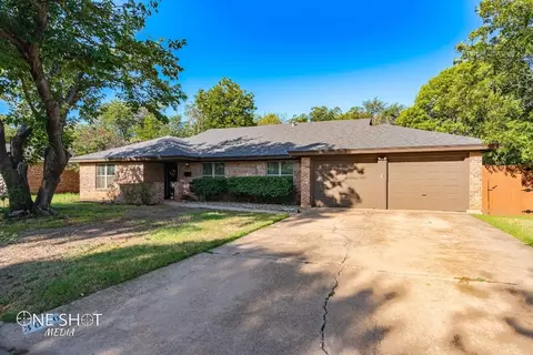 3010 Salinas Dr, Abilene, TX 79605