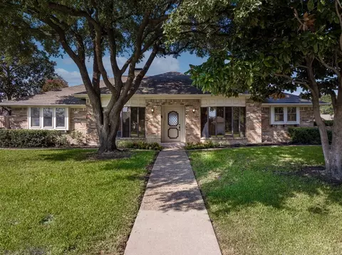 2609 Carriage Ln, Carrollton, TX 75006