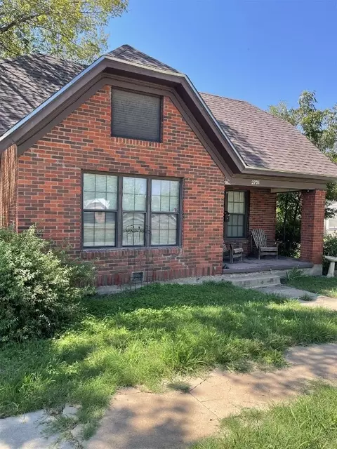 2701 1st St, Brownwood, TX 76801