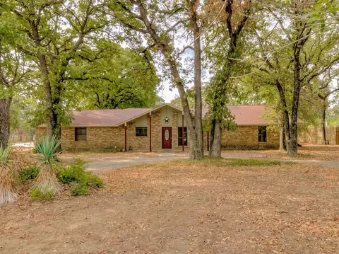 201 Baseline Rd, Krugerville, TX 76227