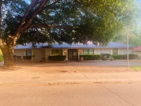 4622 Fallon Pl, Dallas, TX 75227