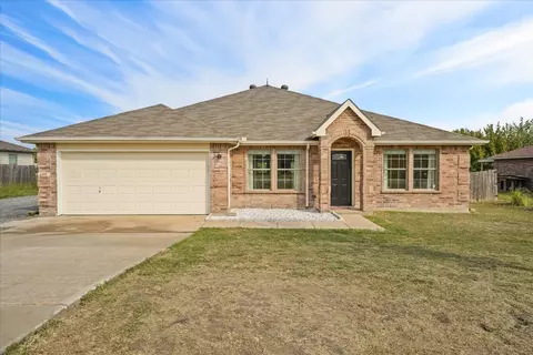 6335 Sand Stone Cir, Nevada, TX 75173