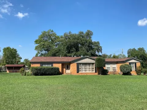 600 S 9th Ave, Teague, TX 75860