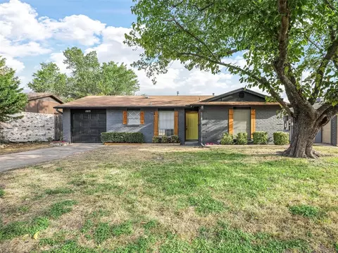 1809 Homestead Pl, Garland, TX 75044