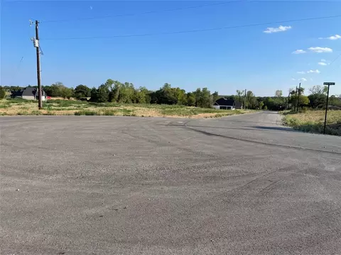 162 Briar Patch Rd, Azle, TX 76020 photo 2