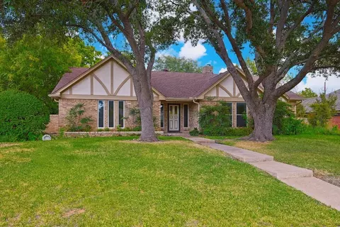 137 Addison Dr, Highland Village, TX 75077