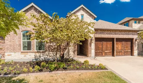 903 Prairie Ridge Ln, Arlington, TX 76005