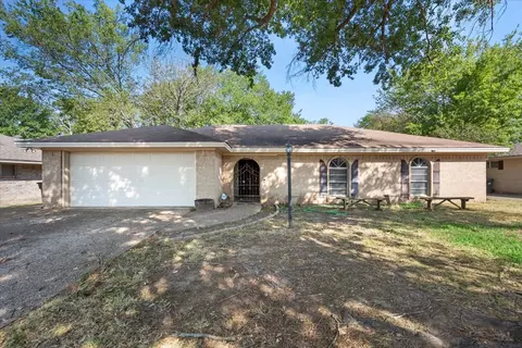 516 Mckinney Ave, Corsicana, TX 75110