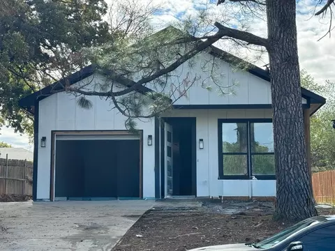 406 Mill St, Denton, TX 76205