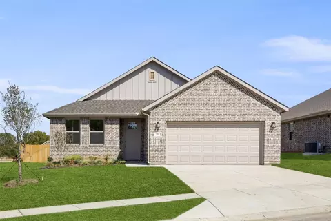 111 Lariat Ln, Valley View, TX 76272