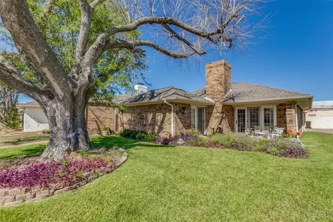 1009 Wimbledon Ln, Plano, TX 75075