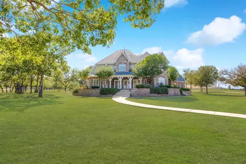 166 Scenic Ridge Dr, Weatherford, TX 76087