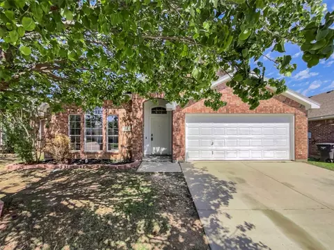 4140 Summersweet Ln, Crowley, TX 76036