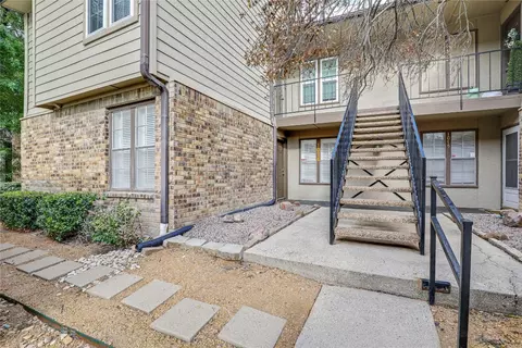 5300 Keller Springs Rd #1076, Dallas, TX 75248