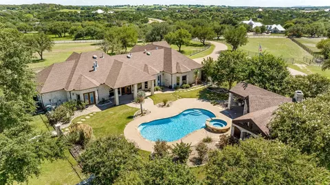 1211 Cactus Rio Dr, Weatherford, TX 76087