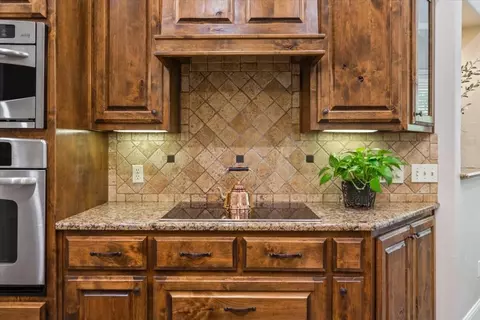 4010 Cascade Trl, Mcgregor, TX 76657 photo 18