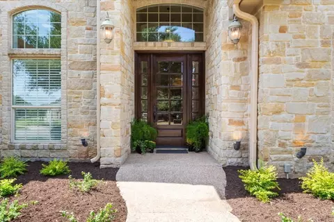 4010 Cascade Trl, Mcgregor, TX 76657 photo 7