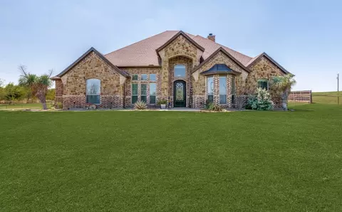 272 Scenic View Dr, Aledo, TX 76008