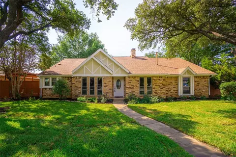 2600 Dove Creek Ln, Carrollton, TX 75006