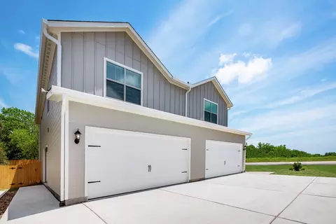 223 Marsh Ln, Princeton, TX 75407
