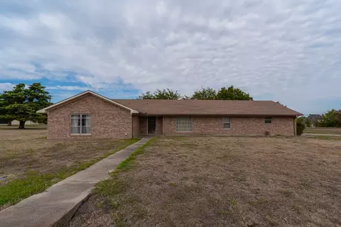 1201 Dixie Ln, Waxahachie, TX 75165