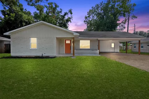 325 Oriole Ln, Shreveport, LA 71105