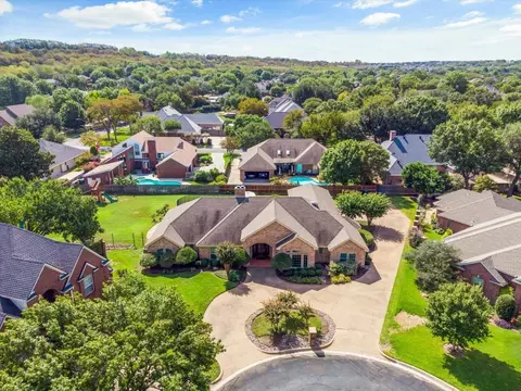 4804 Seaton Ct, Fort Worth, TX 76132