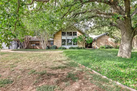 9920 County Road 603, Burleson, TX 76028